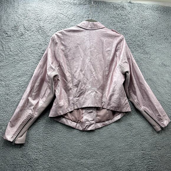 Torrid NWT Size 2 Rose Gold Metallic Moto Jacket Faux Leather Zip Sleeves Lined - Picture 10 of 13
